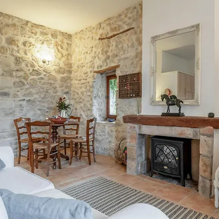Casa vacanze Le Murier, Piscine, Clim, Parking