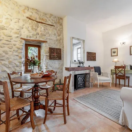 Le Murier, Piscine, Clim, Parking Casa vacanze *